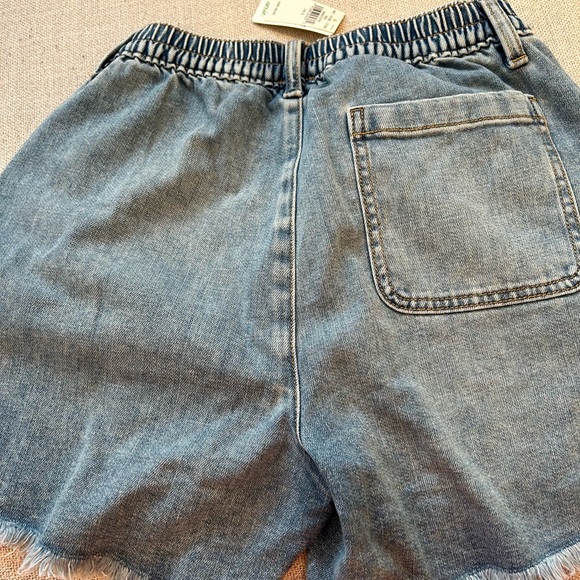 Distressed Jean Shorts - Aerie - Picture 3 of 3